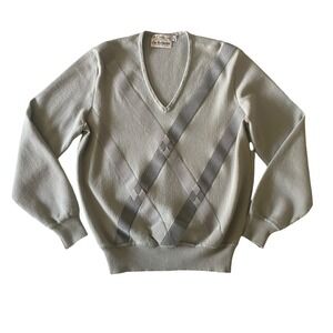 Vintage St Croix Knits Highlander V Neck Sweater 100% Zephyr Wool Gray